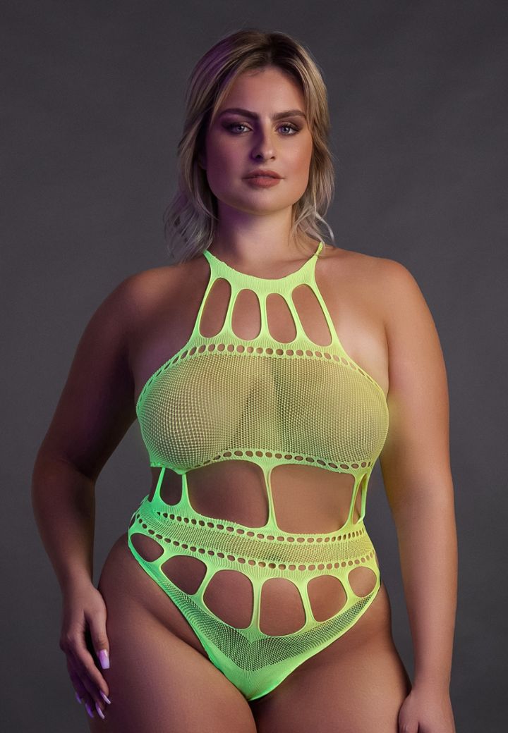 Body Glow with Grec collar