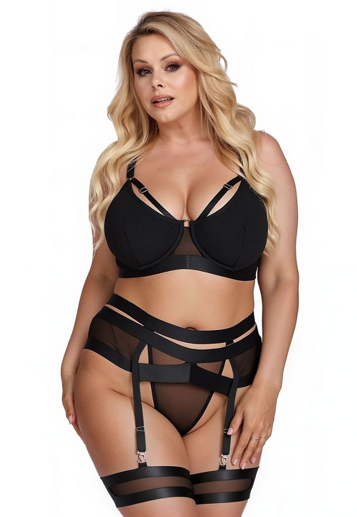 Ensemble Greta : Résille et Satin pour un Look Ultra Sexy